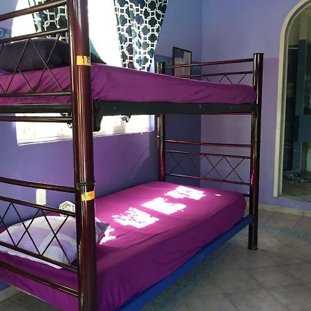 Hostel Quetzal Cancun Exterior photo